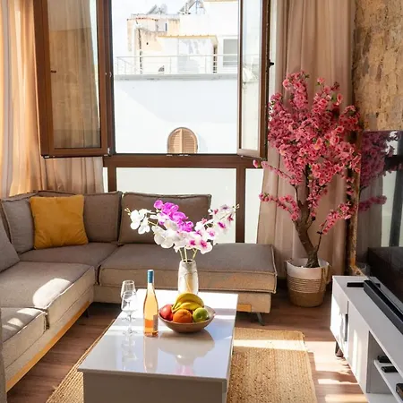 View , Luxury Old Town