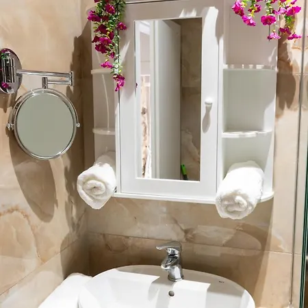 View , Luxury Old Town